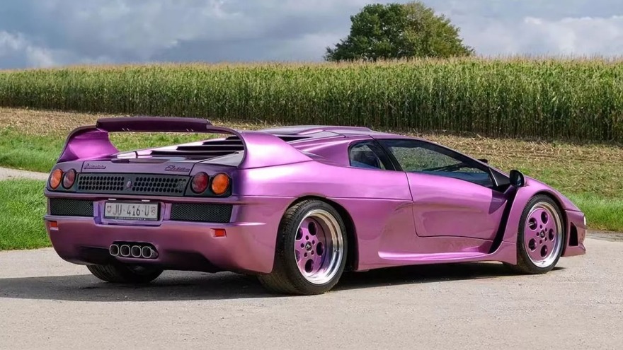 251007134110_lamborghini-diablo