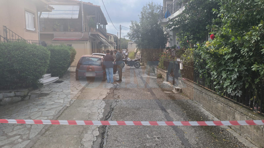 «Ήθελα πάντα να τη σκοτώσω, δεν με πρόσεχε και είχε σχέσεις» ισχυρίστηκε στην αστυνομία ο 18χρονος που έπνιξε τη μητέρα του στα Τρίκαλα