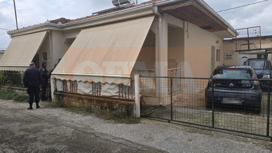 «Ήθελα πάντα να τη σκοτώσω, δεν με πρόσεχε και είχε σχέσεις» ισχυρίστηκε στην αστυνομία ο 18χρονος που έπνιξε τη μητέρα του στα Τρίκαλα