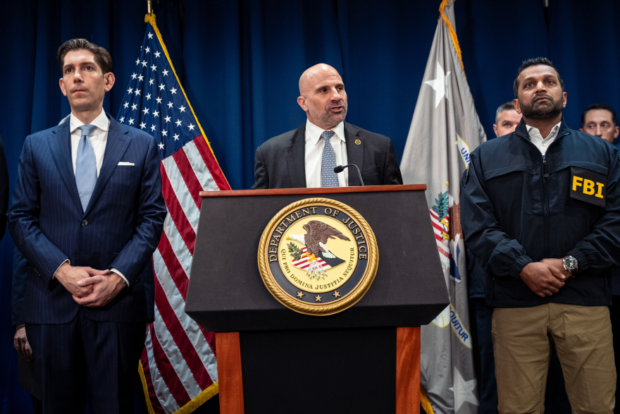 Πώς η Cosa Nostra «έστηνε» παιχνίδια του NBA: Οι συμφωνίες με τους μαφιόζους, ο ρόλος των παικτών και η πληροφορία για τον ΛεΜπρόν