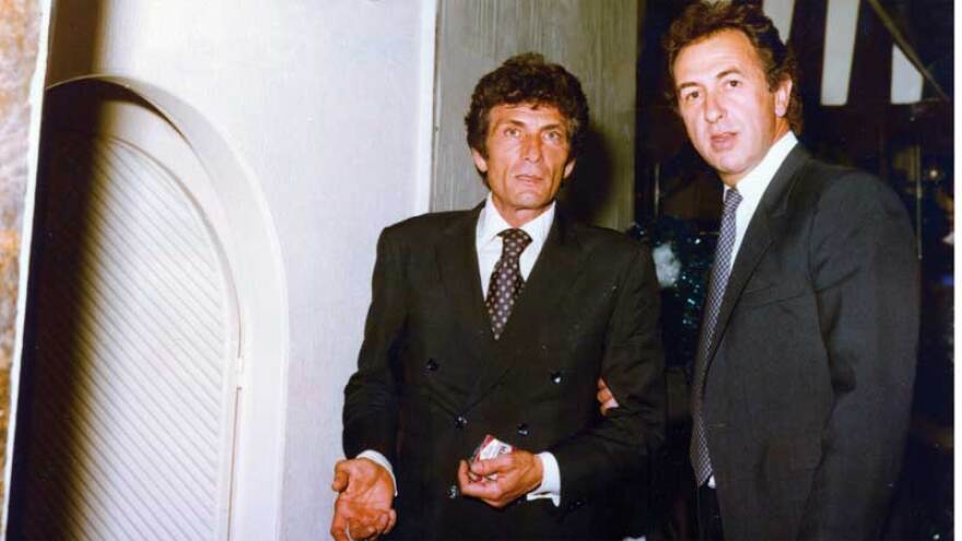 Αργύρης Παπαργυρόπουλος: Το χωριατόπαιδο που κατέκτησε τη νύχτα και τα έχασε όλα - Οι απίστευτες ιστορίες με τη βόμβα, τον Παπανδρέου και τη Σάρον Στόουν