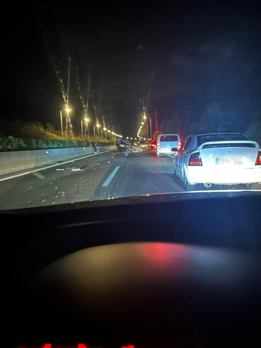 Τροχαίο στην Αθηνών - Λαμίας στο ύψος της Υλίκης - Δείτε φωτογραφίες