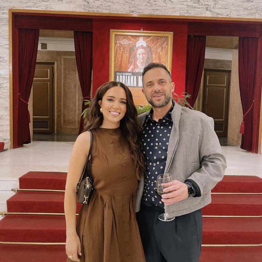 Η Καλομοίρα γιόρτασε τη 15η επέτειο γάμου της με τον Γιώργο Μπούσαλη στη Ρώμη 