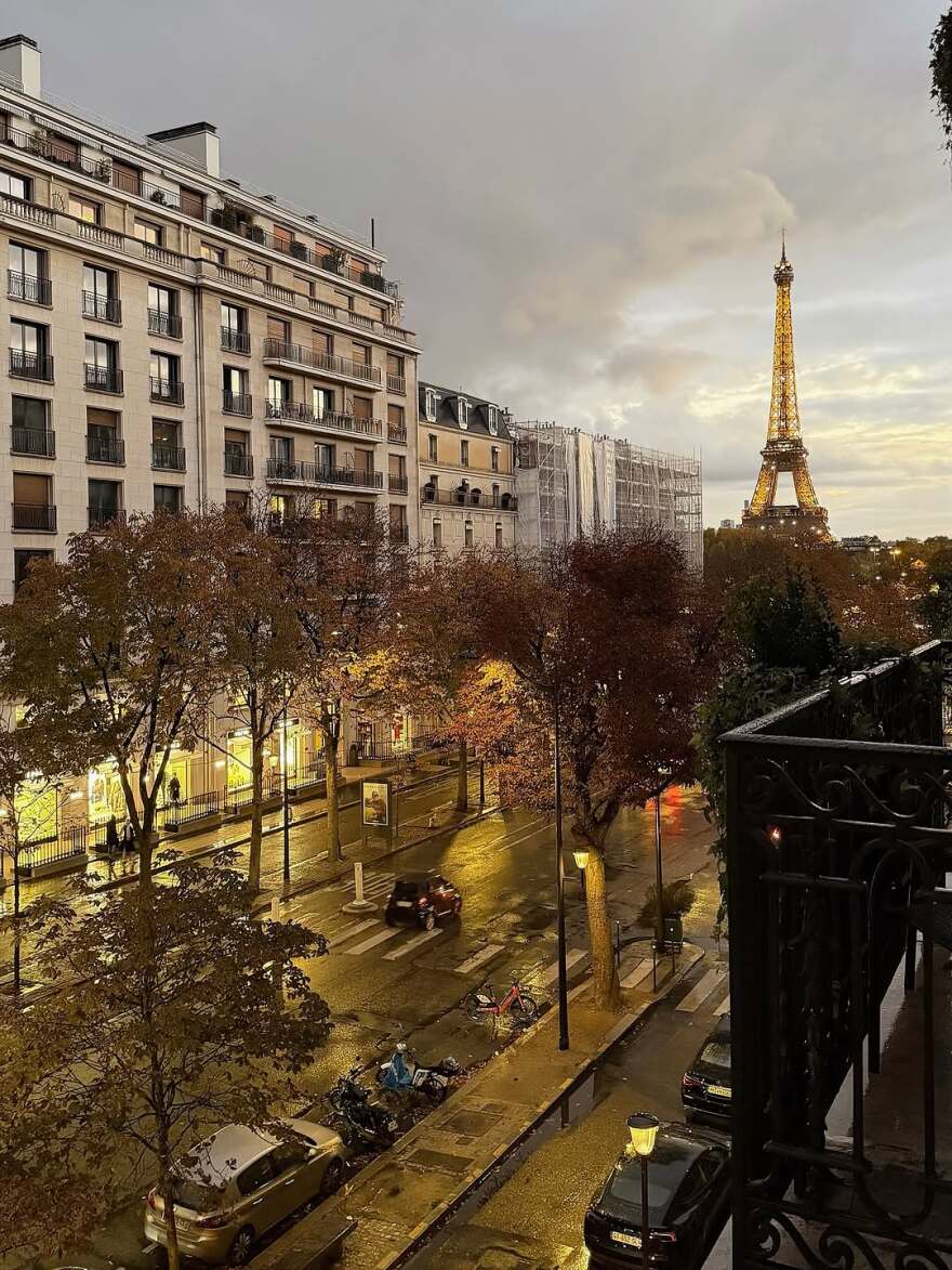 Κατερίνα Καινούργιου: Το φωτογραφικό άλμπουμ από το ταξίδι της στο Παρίσι με τον Παναγιώτη Κουτσουμπή
