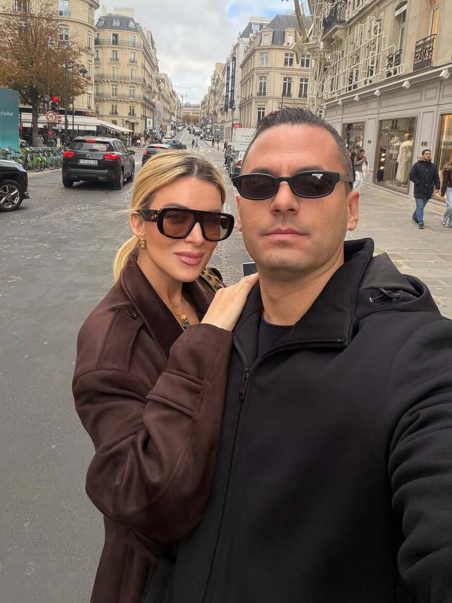 Κατερίνα Καινούργιου: Το φωτογραφικό άλμπουμ από το ταξίδι της στο Παρίσι με τον Παναγιώτη Κουτσουμπή
