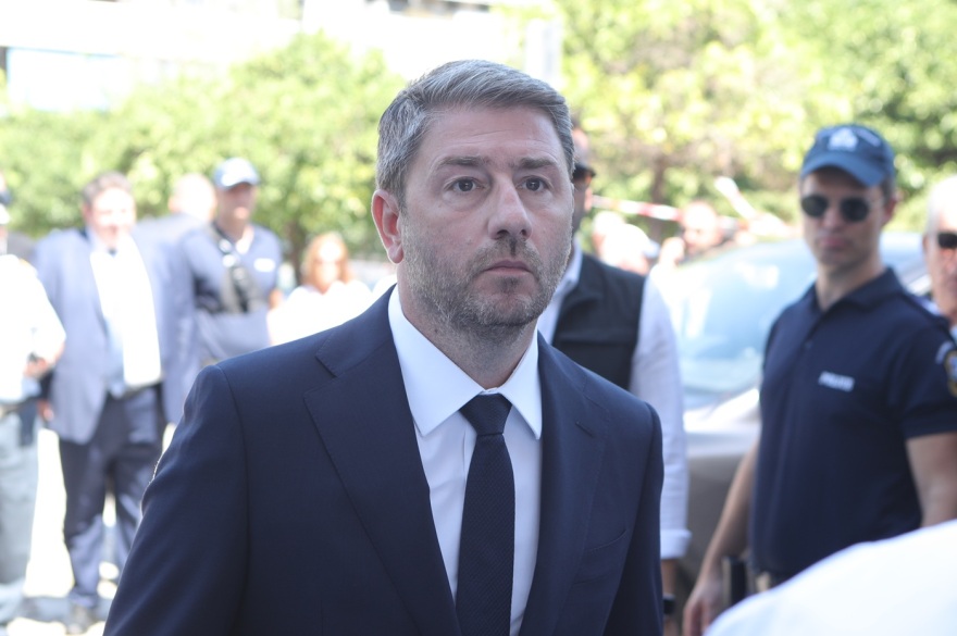 Political crossword with the new parties - What will happen to Karystianou, Tsipras and Samaras