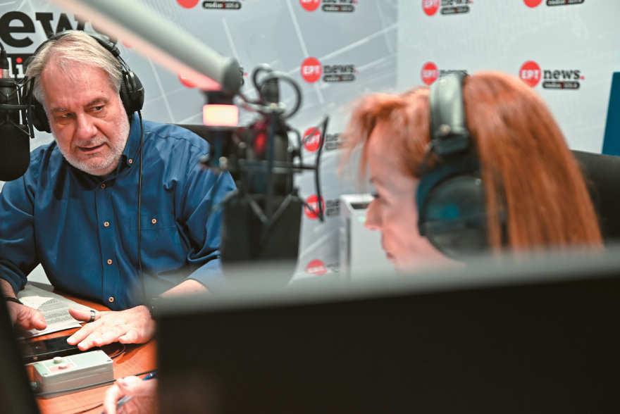 Ξημερώματα στην Αθήνα: Η ώρα άλλαξε, η πόλη ξυπνά