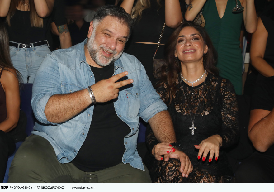 Γρηγόρης Αρναούτογλου – Νάνσυ Αντωνίου: Έξοδος στα μπουζούκια για το ζευγάρι