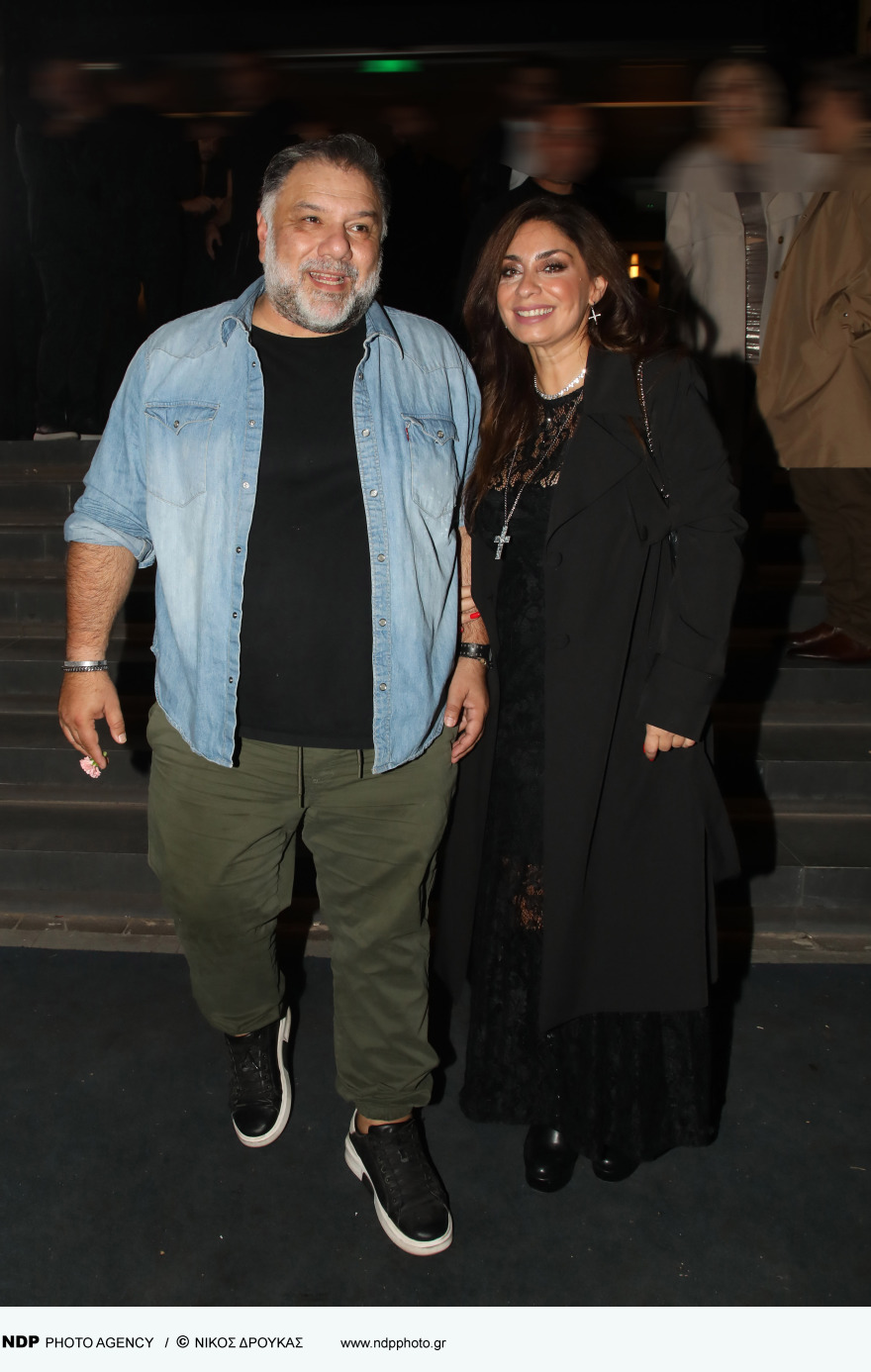 Γρηγόρης Αρναούτογλου – Νάνσυ Αντωνίου: Έξοδος στα μπουζούκια για το ζευγάρι