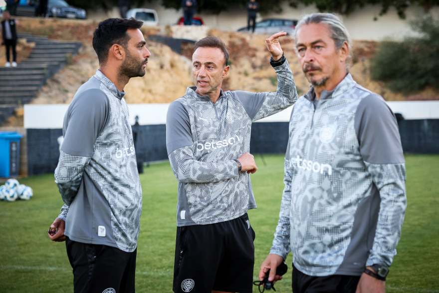 H πρώτη προπόνηση του Χρήστου Κόντη με τον ΟΦΗ - Δείτε φωτογραφίες και βίντεο