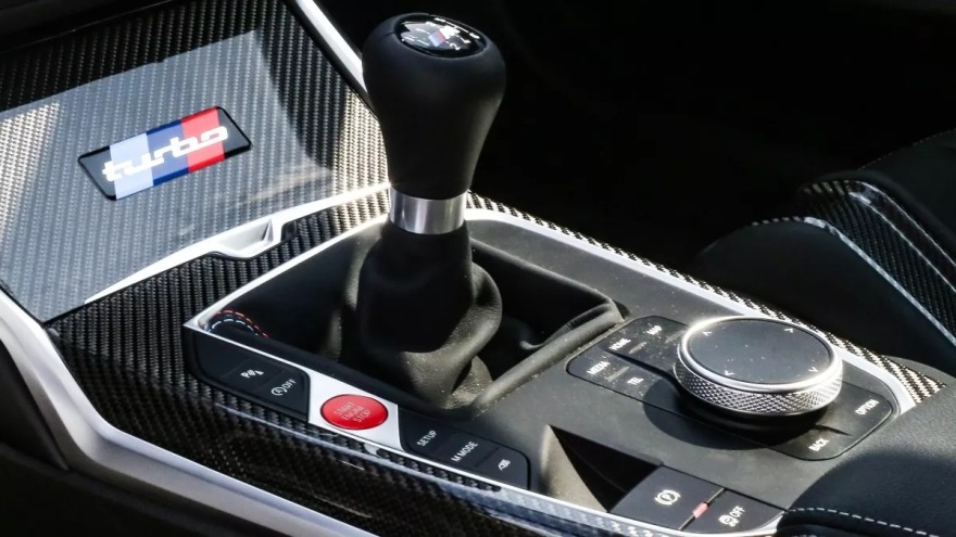 Η BMW τιμά την 2002 Turbo