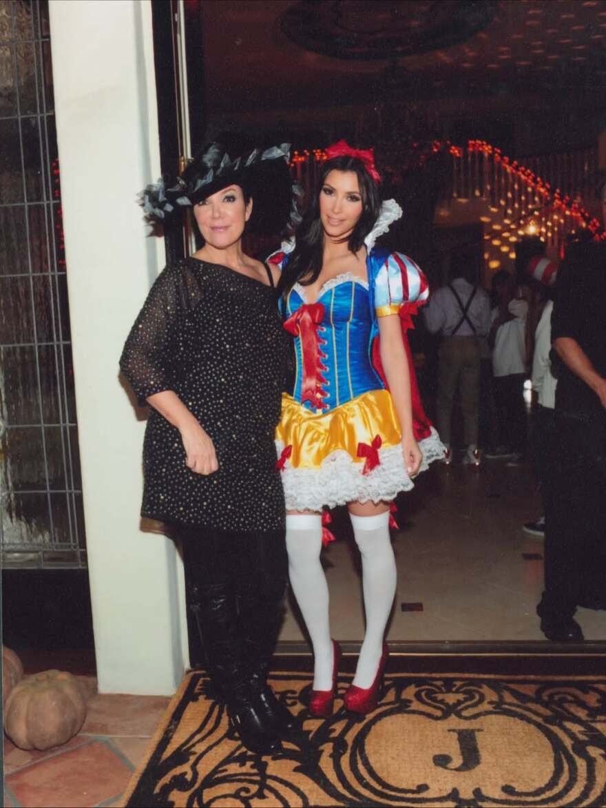 Η Κρις Τζένερ θυμήθηκε παλαιότερες εμφανίσεις της για το Χάλογουιν - Τα στιγμιότυπα που μοιράστηκε