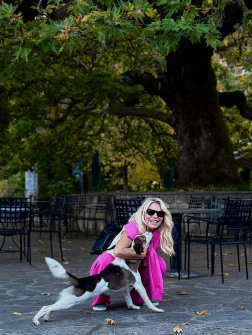 Η Ελένη Μενεγάκη γιόρτασε τα 56α γενέθλιά της με τον Μάκη Παντζόπουλο στα Τζουμέρκα: «Δεν μετράω πλέον χρόνια, μετράω στιγμές»