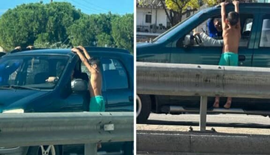 Μικροί Ρομά κρεμιούνται από ΙΧ σε διασταύρωση στην Πάτρα