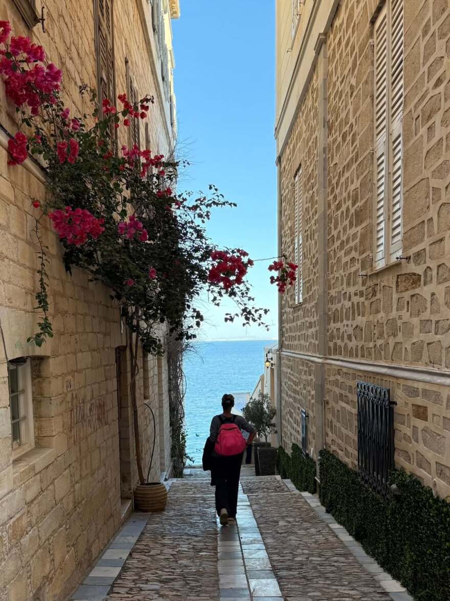 Παναγιώτα Βλαντή: Φθινοπωρινή απόδραση στη Σύρο για την ηθοποιό