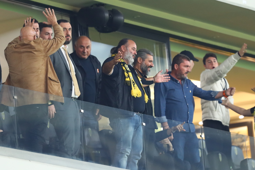 Το γκολ του Γιόβιτς που ακυρώθηκε μέσω VAR για  επιθετικό φάουλ και ξεσήκωσε τη Νέα Φιλαδέλφεια - Δείτε βίντεο 