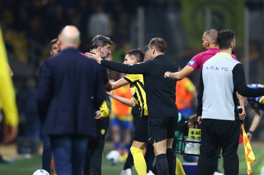 Το γκολ του Γιόβιτς που ακυρώθηκε μέσω VAR για  επιθετικό φάουλ και ξεσήκωσε τη Νέα Φιλαδέλφεια - Δείτε βίντεο 