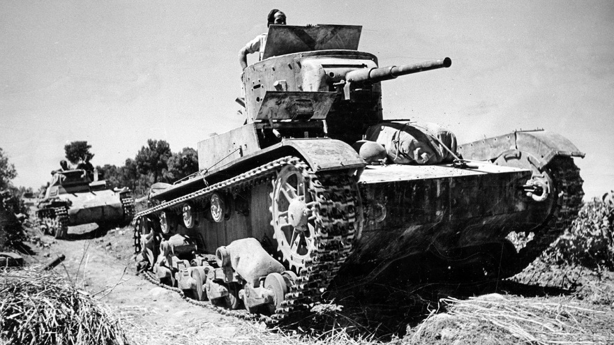 Ισπανικός Εμφύλιος: Πώς ο Στάλιν πούλησε τα όπλα του 1860 στους Δημοκρατικούς έναντι 550 εκατομμυρίων δολαρίων!