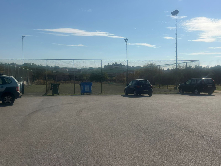 Θεσσαλονίκη: «Έχει απειλήσει ξανά να μας πυροβολήσει επειδή παίζουμε», λέει ανήλικος για τον 55χρονο που τραυμάτισε με καραμπίνα 15χρονο