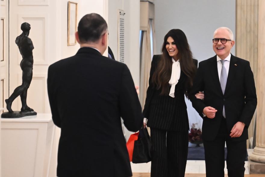 Στο Υπουργείο Εξωτερικών η νέα πρέσβης των ΗΠΑ Κίμπερλι Γκιλφόιλ - Συνάντηση με Γεραπετρίτη