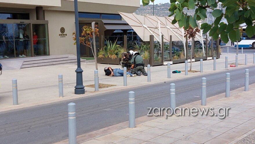 Σούδα: Επεισόδια μεταξύ διαδηλωτών και ΜΑΤ σε συγκέντρωση κατά του κρουαζιερόπλοιου με Ισραηλινούς - Δείτε βίντεο και φωτογραφίες