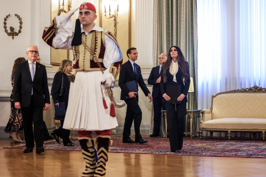 Πίσω από τις κλειστές πόρτες του Προεδρικού: Όσα ειπώθηκαν στα διαπιστευτήρια της Γκιλφόιλ