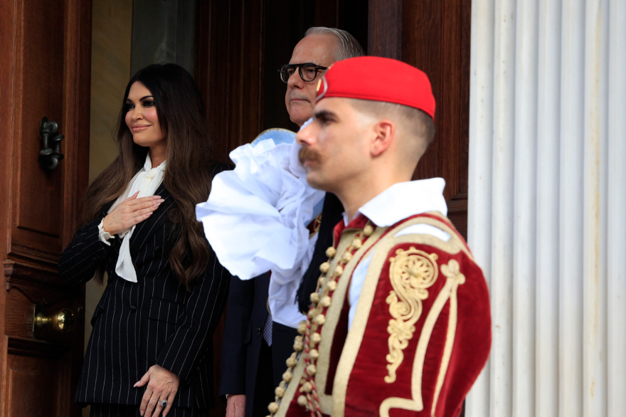 Πίσω από τις κλειστές πόρτες του Προεδρικού: Όσα ειπώθηκαν στα διαπιστευτήρια της Γκιλφόιλ