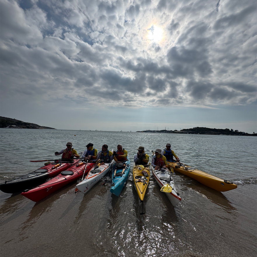 Weswim: Κολύμπι τις Κυριακές στην Ακτή Βουλιαγμένης, 365 μέρες τον χρόνο