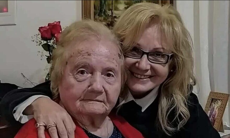 Η Αγγελική Νικολούλη κήδεψε τη μητέρα της - Η συγκινητική ανάρτησή της στο Instagram