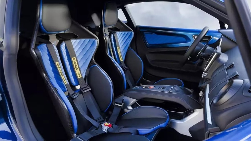 Η Alpine A110 αποχαιρετά με την σκληροπυρηνική R Ultimate