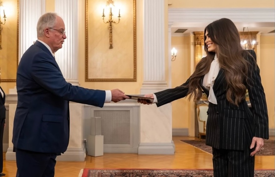 Η ανάρτηση της Κίμπερλι Γκιλφόιλ για τις πρώτες ημέρες στην Αθήνα - «Ανυπομονώ να ενισχύσω τη διαρκή φιλία ΗΠΑ και Ελλάδας»
