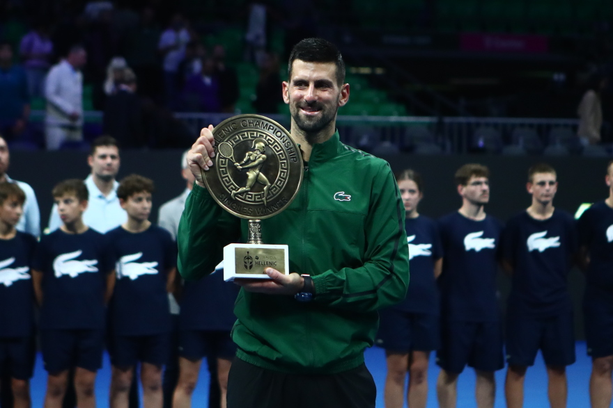 Έγραψε ιστορία στην Αθήνα ο Τζόκοβιτς: Κατέκτησε τον 101ο τίτλο του κερδίζοντας μετά από τρίωρη μάχη 2-1 τον Μουζέτι - Βίντεο, φωτογραφίες