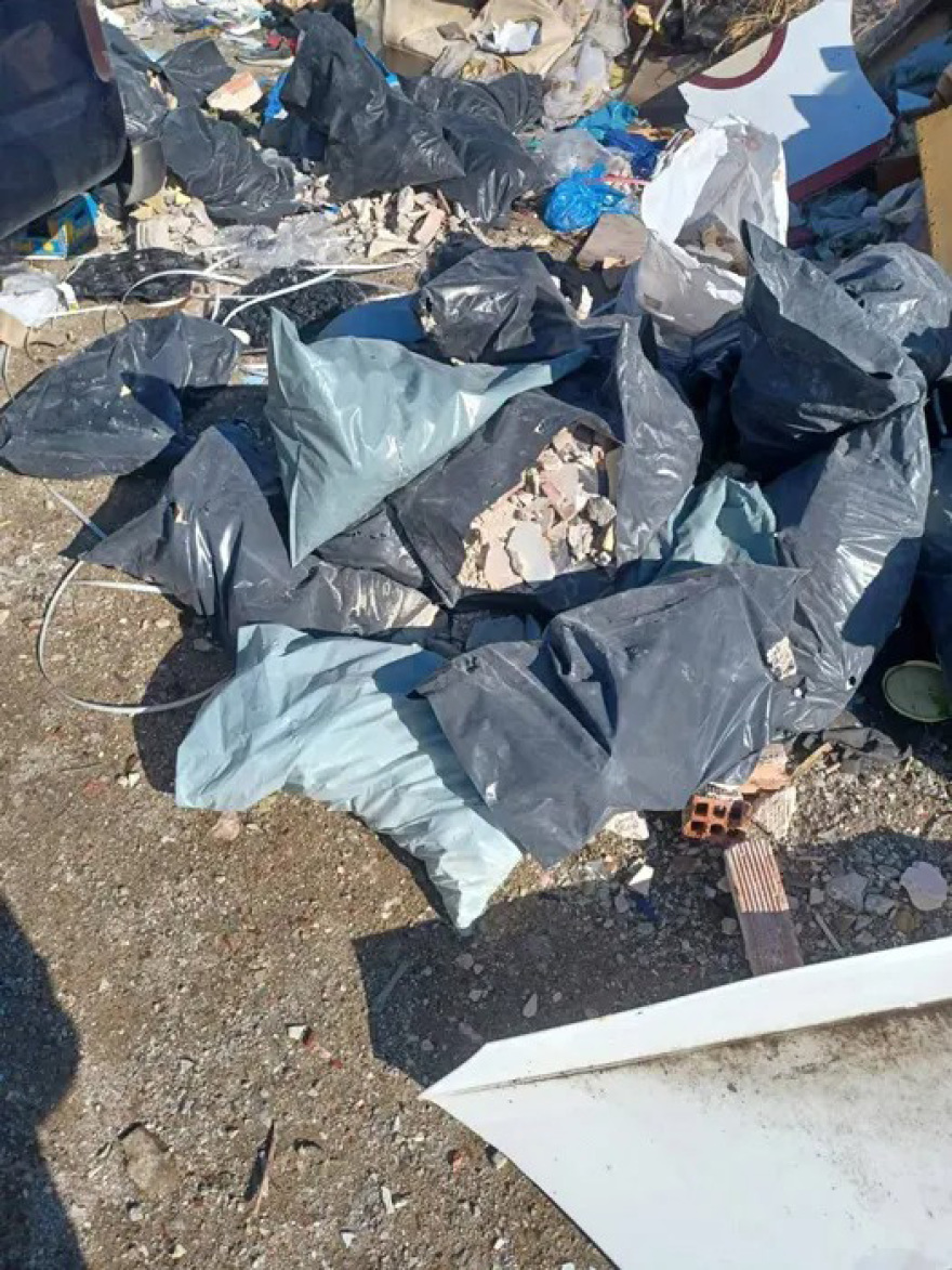 Θεσσαλονίκη: 26 σακούλες με μπάζα θα άδειαζε ο πρώτος συλληφθείς για ρίψη ογκωδών απορριμμάτων σε δημόσιο χώρο - Δείτε φωτογραφίες
