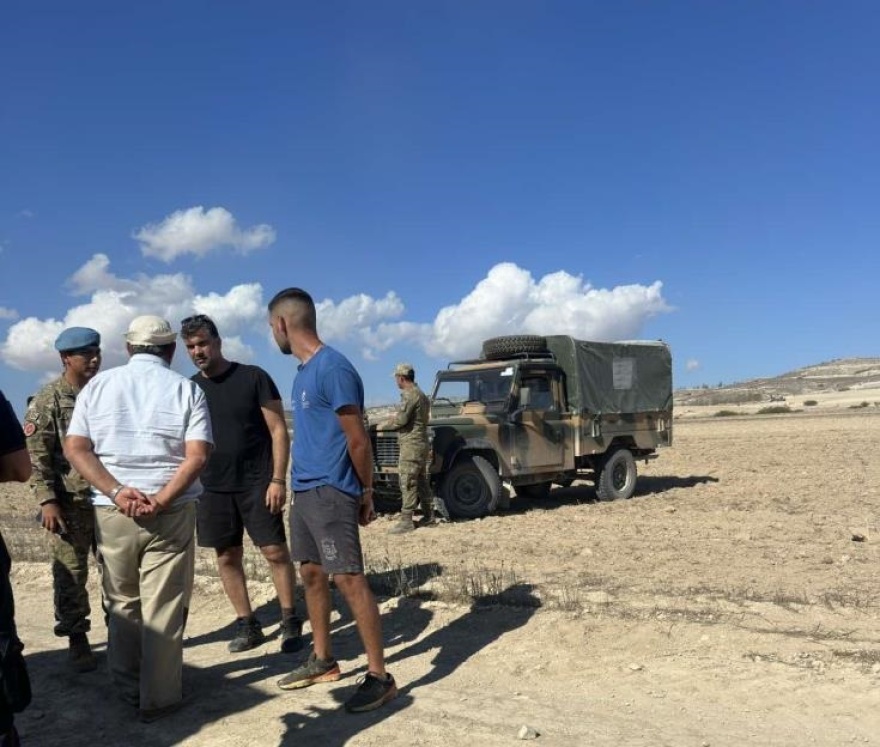 Christodoulidis says the new Turkish provocation is a negative development - A military vehicle removed Greek Cypriots to the dead zone