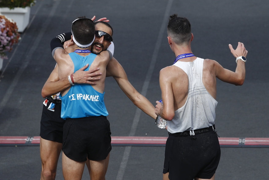 42ος Αυθεντικός Μαραθώνιος: Νικητής ο Παναγιώτης Καραΐσκος για δεύτερη φορά στην καριέρα του