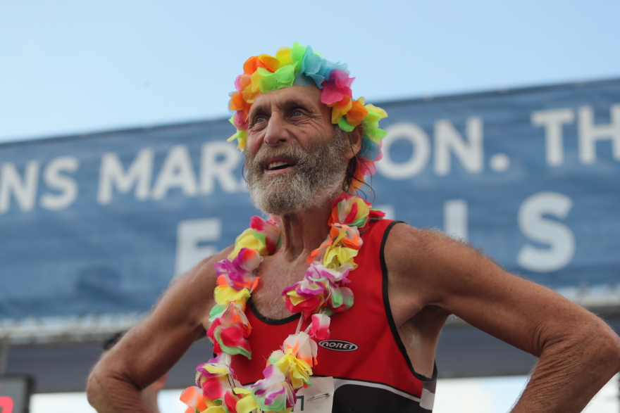 42ος Αυθεντικός Μαραθώνιος: To repeat του Καραΐσκου, η αφιέρωσή του, οι προτάσεις γάμου και ο... Αρχαίος Έλληνας