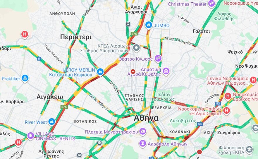 Κίνηση στους δρόμους: Στο «κόκκινο» η άνοδος του Κηφισού - Καθυστερήσεις και στην Αττική Οδό