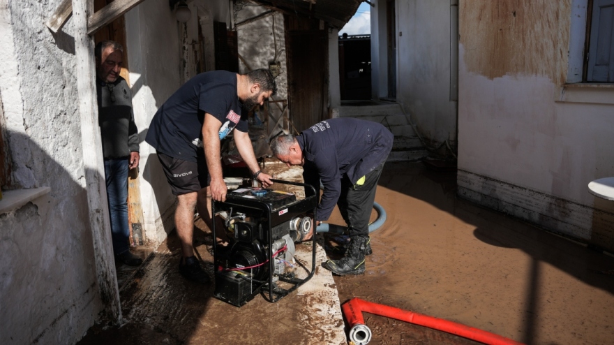 Λέσβος: Εικόνες καταστροφής από τη σφοδρή κακοκαιρία