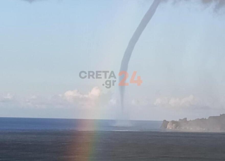 Σπάνια «συνάντηση» υδροστρόβιλου με ουράνιο τόξο ανοιχτά της Κρήτης - Δείτε βίντεο