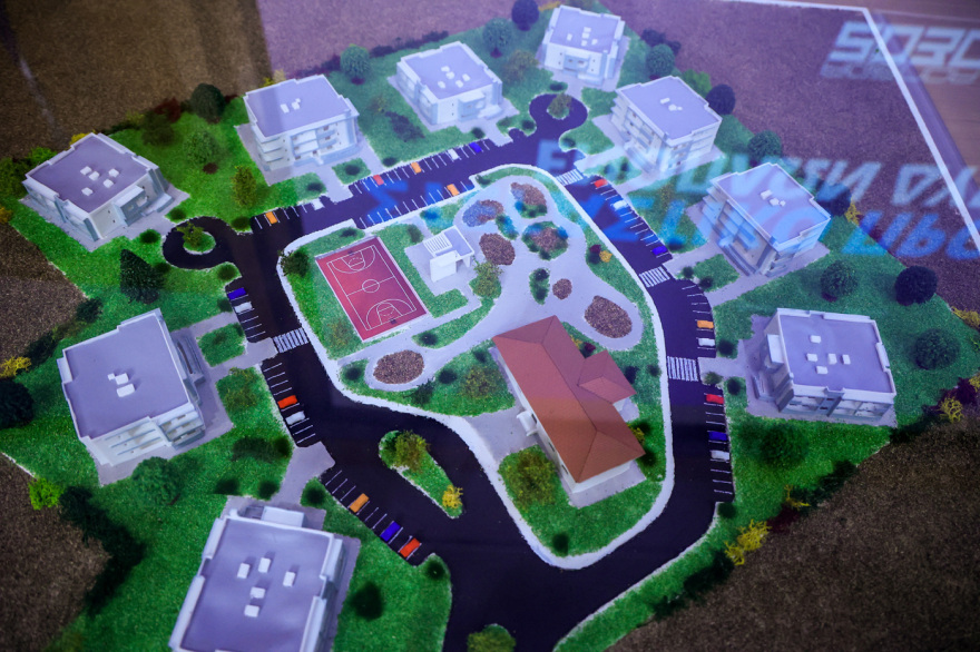 Πότε θα δοθούν τα πρώτα σπίτια για τις Ένοπλες Δυνάμεις, έρχεται το «Καλάθι της στρατιωτικής οικογένειας» και νέες φοιτητικές εστίες - Όλο το σχέδιο