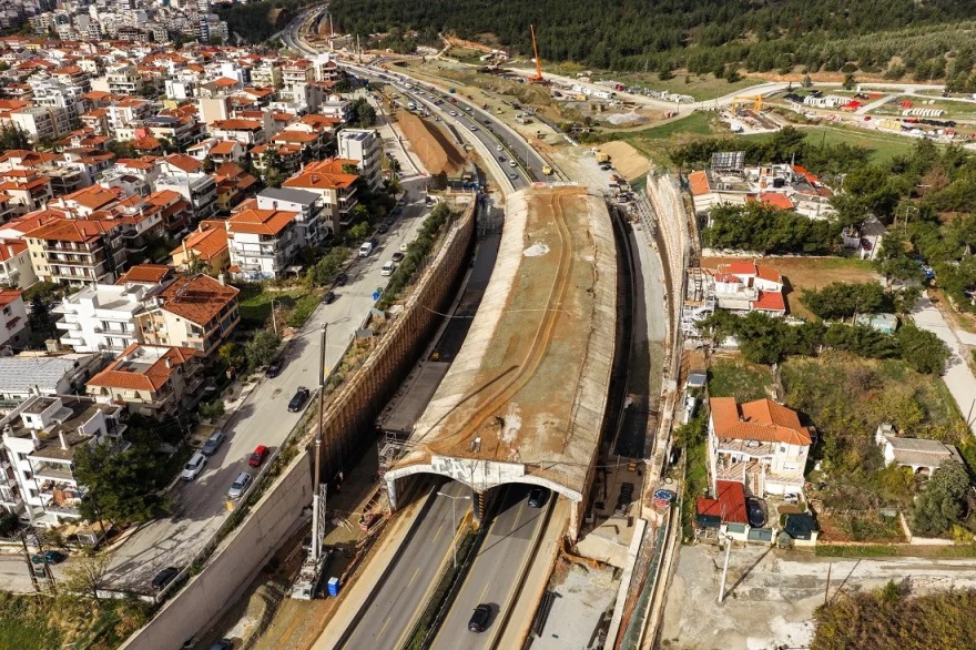 Η εξέλιξη των έργων του Flyover στη Θεσσαλονίκη μέσα από αεροφωτογραφίες