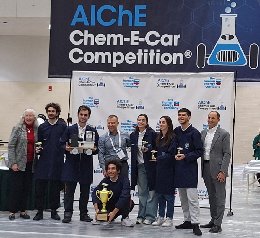 Παγκόσμια πρωτιά για τη σχολή Χημικών Μηχανικών του ΕΜΠ στον διεθνή διαγωνισμό «Chem-E-Car» στη Βοστώνη