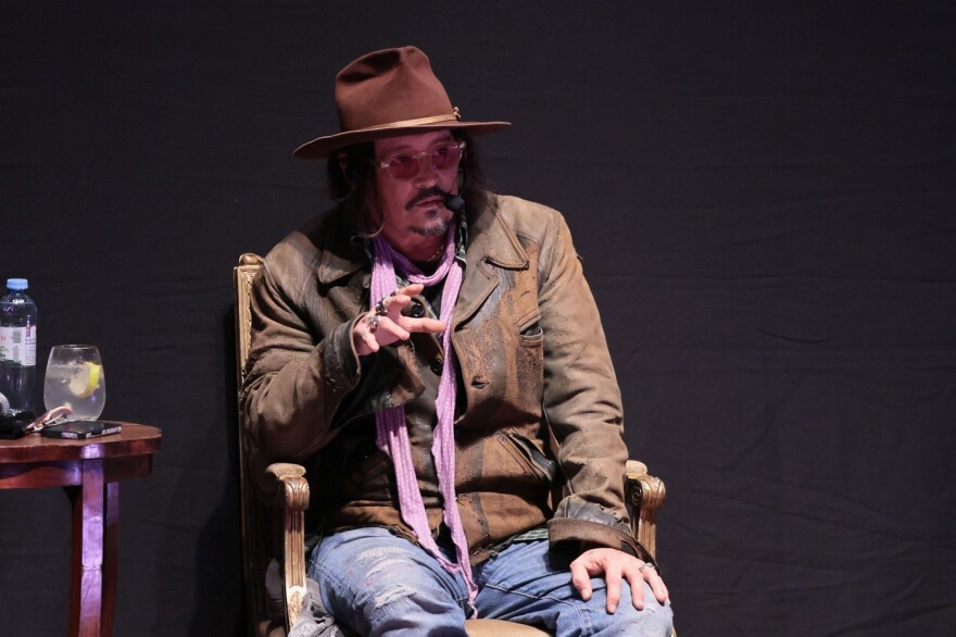 Ο Τζόνι Ντεπ ανακηρύχθηκε «διακεκριμένος επισκέπτης» στη Λα Πλάτα και παρέλαβε το «κλειδί της πόλης»