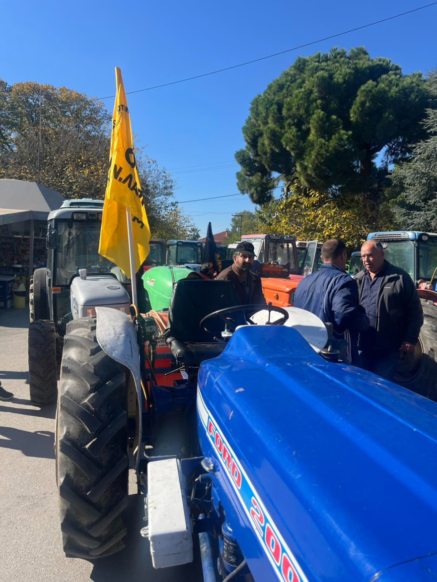 Κινητοποίηση αγροτών και κτηνοτρόφων στη Λάρισα - Έτοιμοι να κατέβουν ξανά στους δρόμους με τα τρακτέρ τους
