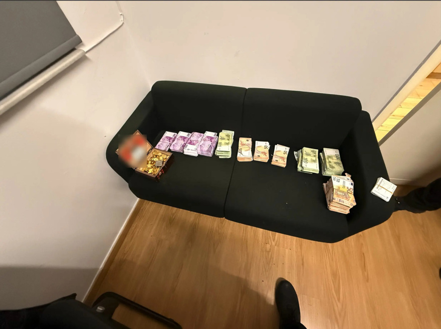 Συνελήφθη επιχειρηματίας που υποσχόταν «επενδύσεις» σε παιχνίδια καζίνο - Το κύκλωμα άρπαξε πάνω από 1 εκατ. ευρώ, βρέθηκαν και διαμάντια