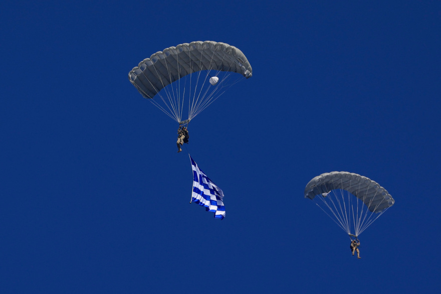 Αποκαλυπτήρια για τα ελληνικά drones και anti-drones στην άσκηση «Αίσιος Οιωνός-25» στη Θράκη - Δείτε φωτογραφίες