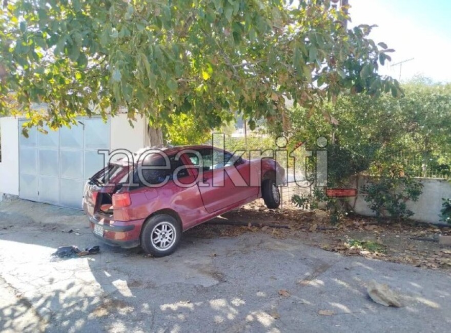 Θανατηφόρο τροχαίο με θύμα 53χρονο στην Κρήτη - Έχασε τον έλεγχο του ΙΧ και έπεσε σε τοιχίο