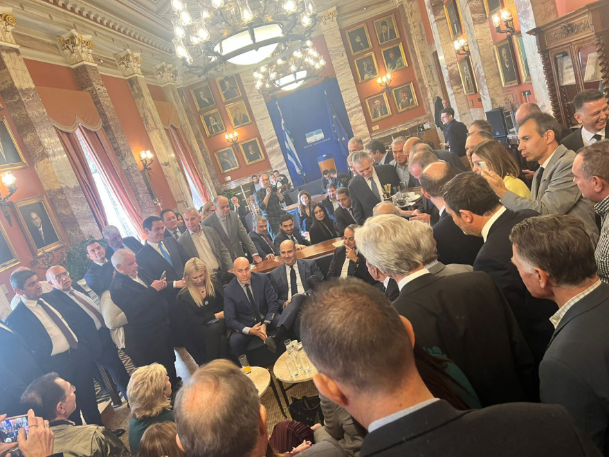 Mitsotaki's pun on the elections with ND MPs: 