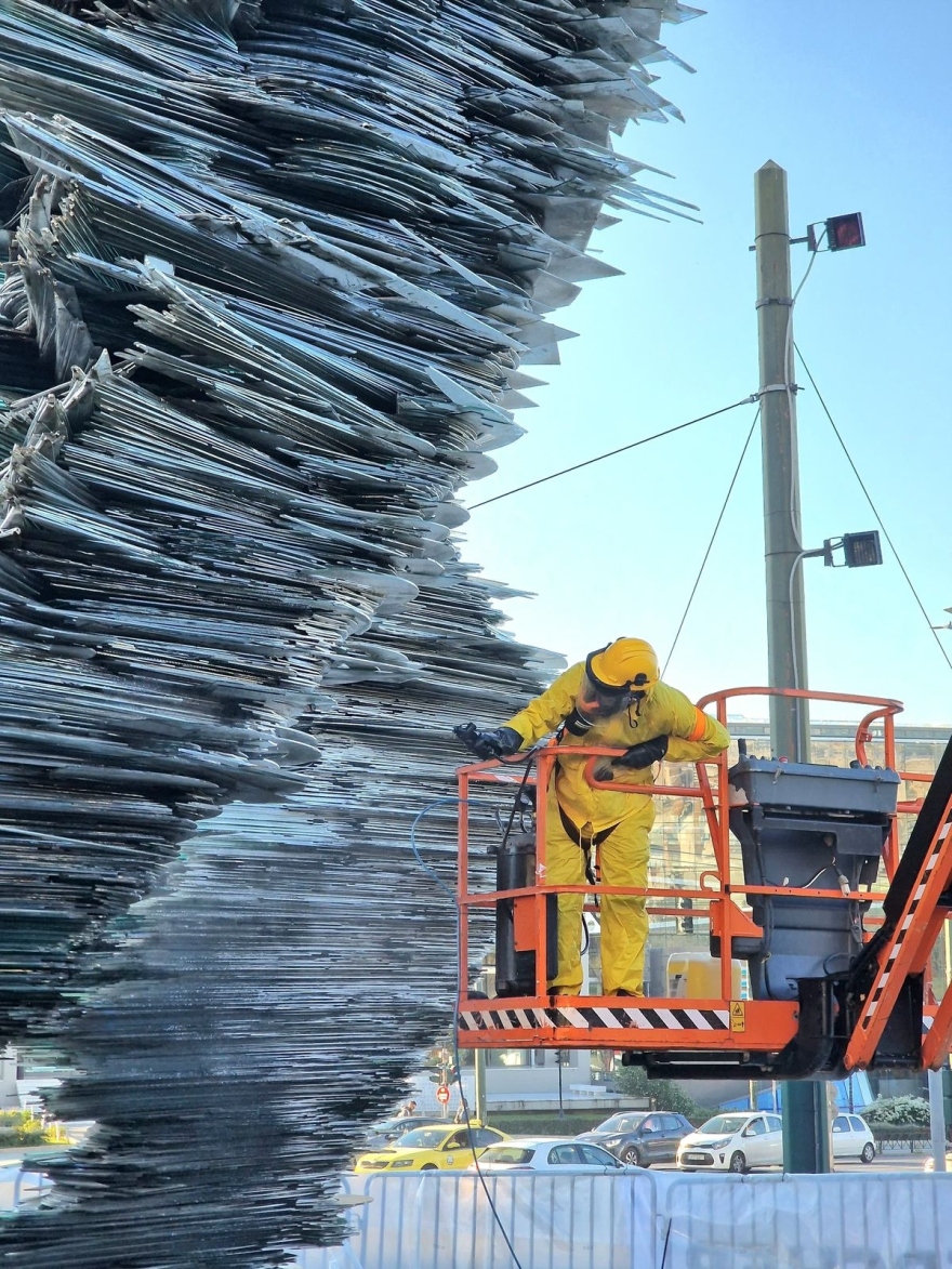 «Δρομέας»: Καθαρίστηκε το εμβληματικό γλυπτό της Βασιλίσσης Σοφίας – Δείτε βίντεο 