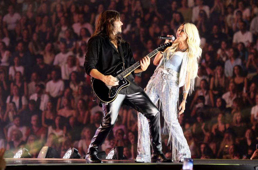 Άννα Βίσση: Από τα αζήτητα, στην ολική επαναφορά - Οι sold out εμφανίσεις και το... σουξέ από την Gen Z μέχρι τους 60άρηδες